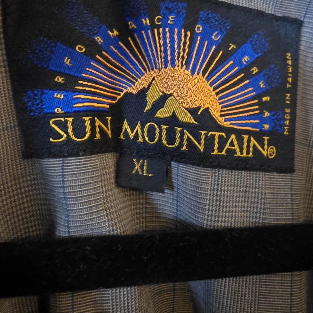 Classic V-Neck Sweater in Taupe - Picture 2 of 9